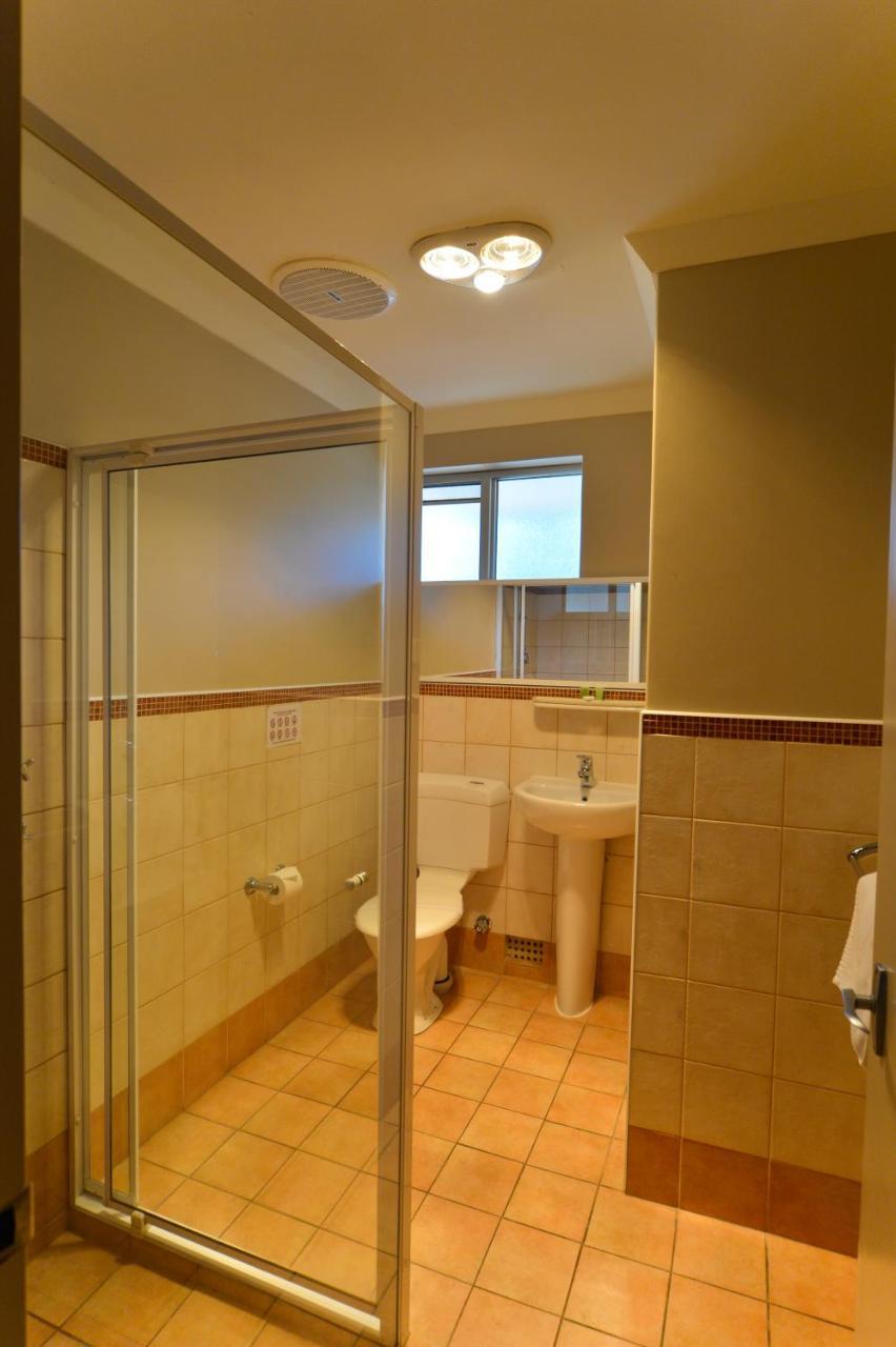 Wattle Grove Motel Perth Luaran gambar